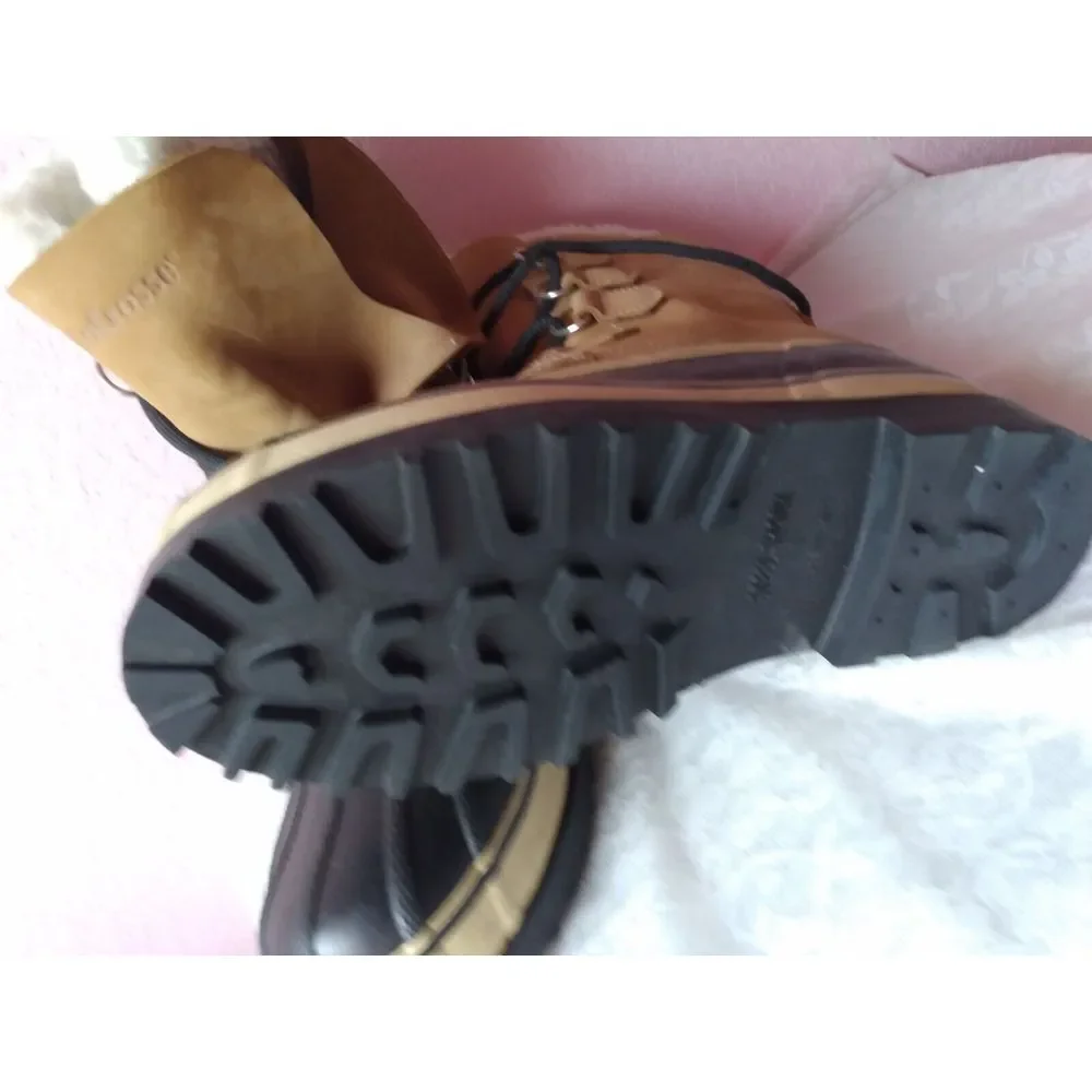 LaCrosse‎ Winter Duck Boots Sherpa Lined Waterproof Snow Boots Tan Navy